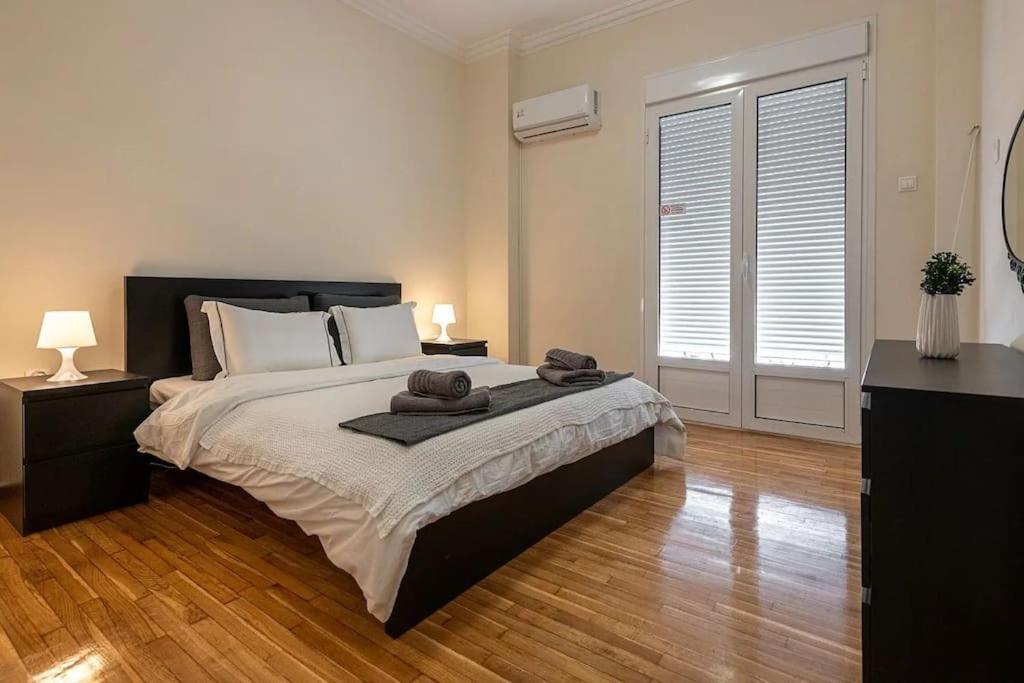 Kerameikos 2 Bedroom Apartment Athen Eksteriør billede
